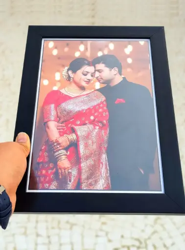 8*12 cute couple photo frame